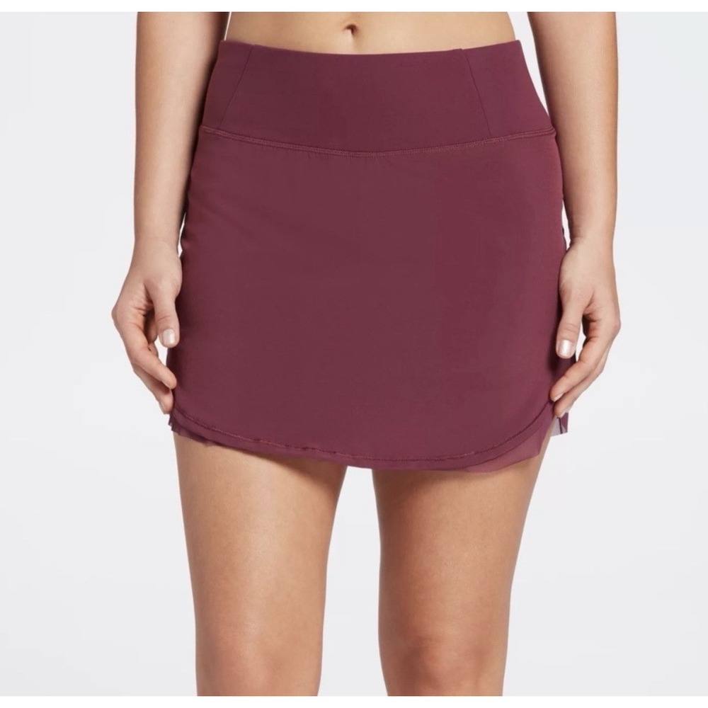 Women’s Performance Skort in Plum